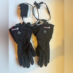 Heated gloves